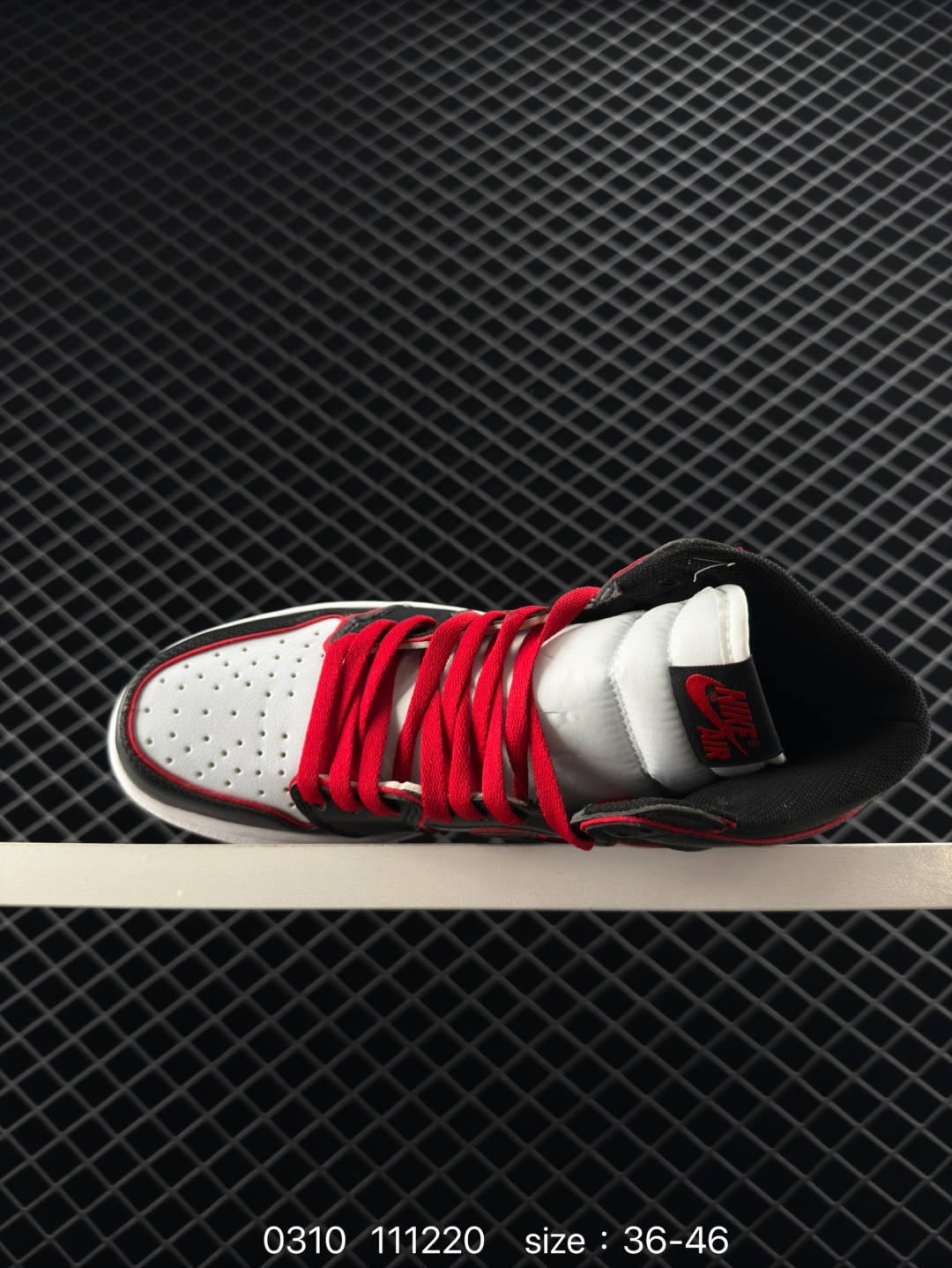 Air Jordan 1 Mid AJ1